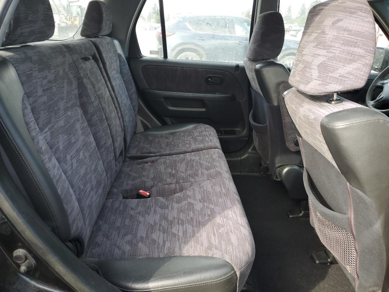 2004 HONDA CR-V