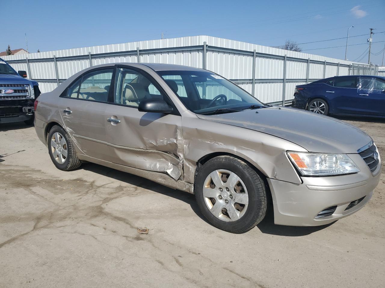 2010 HYUNDAI SONATA