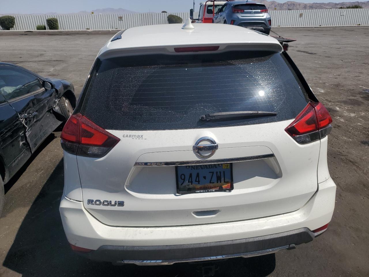 2017 NISSAN ROGUE