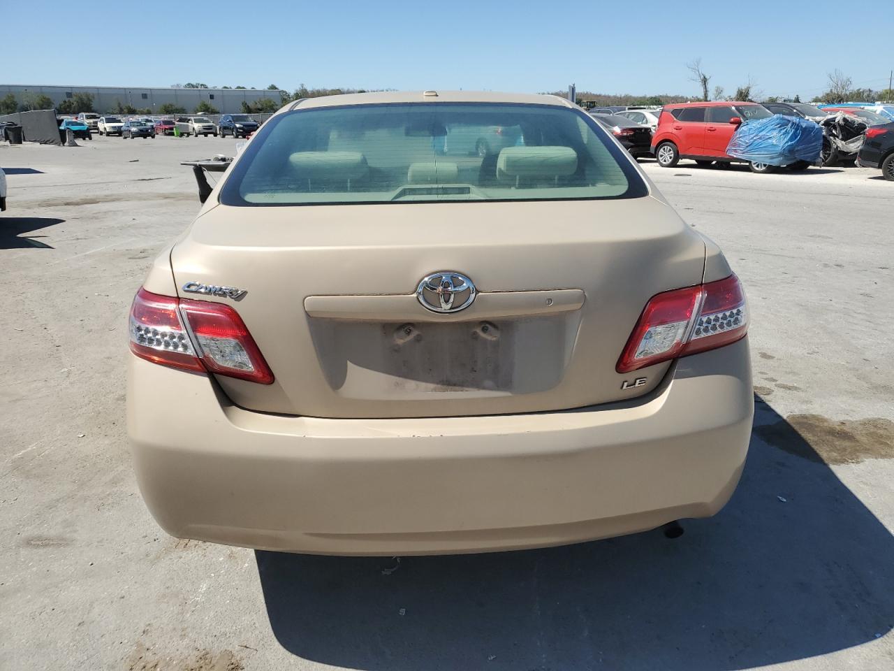 2011 TOYOTA CAMRY