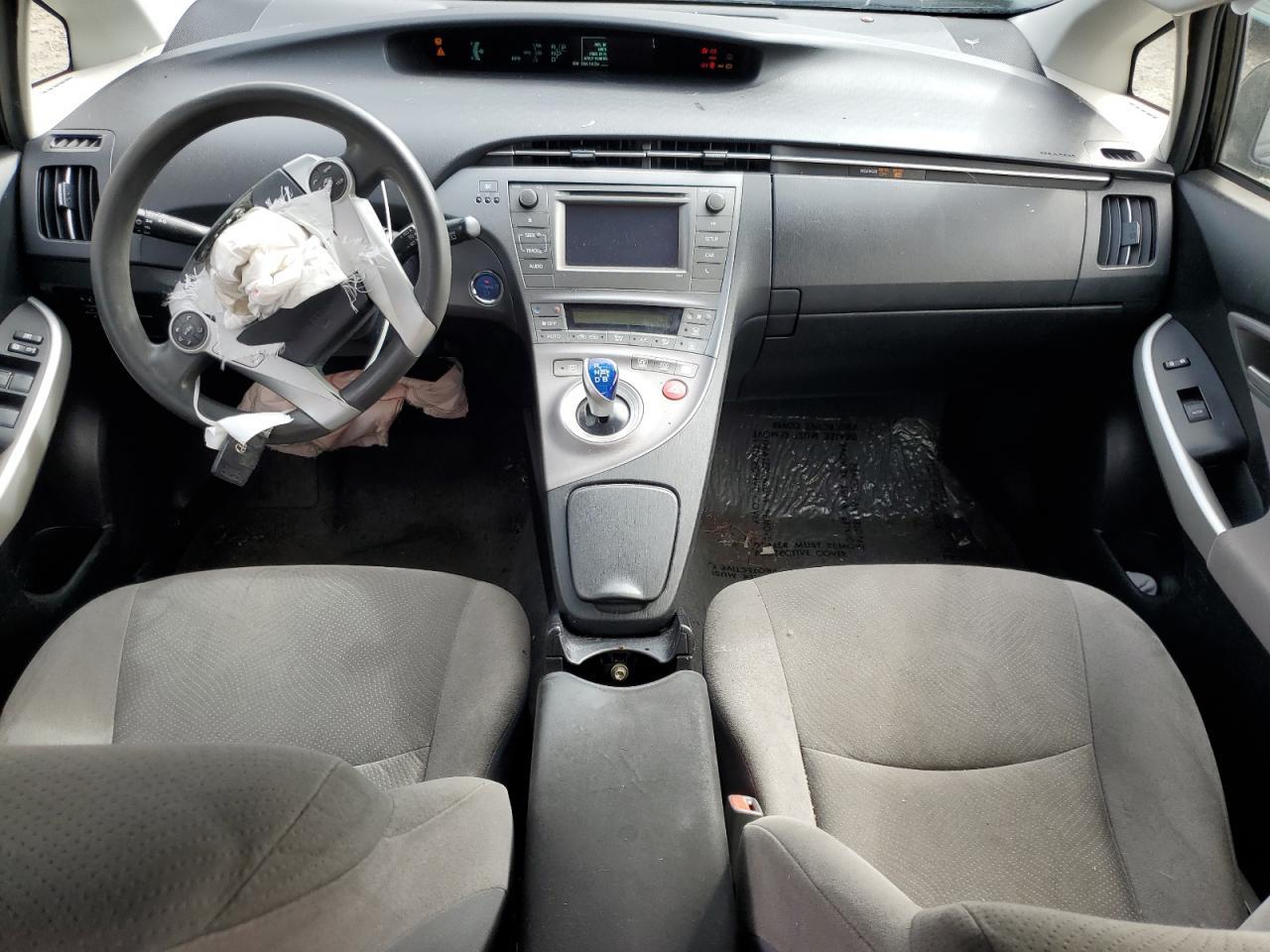 2015 TOYOTA PRIUS