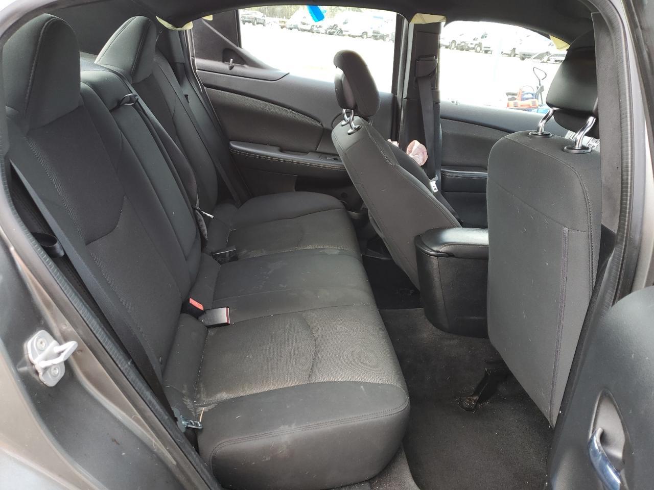 2013 DODGE Avenger