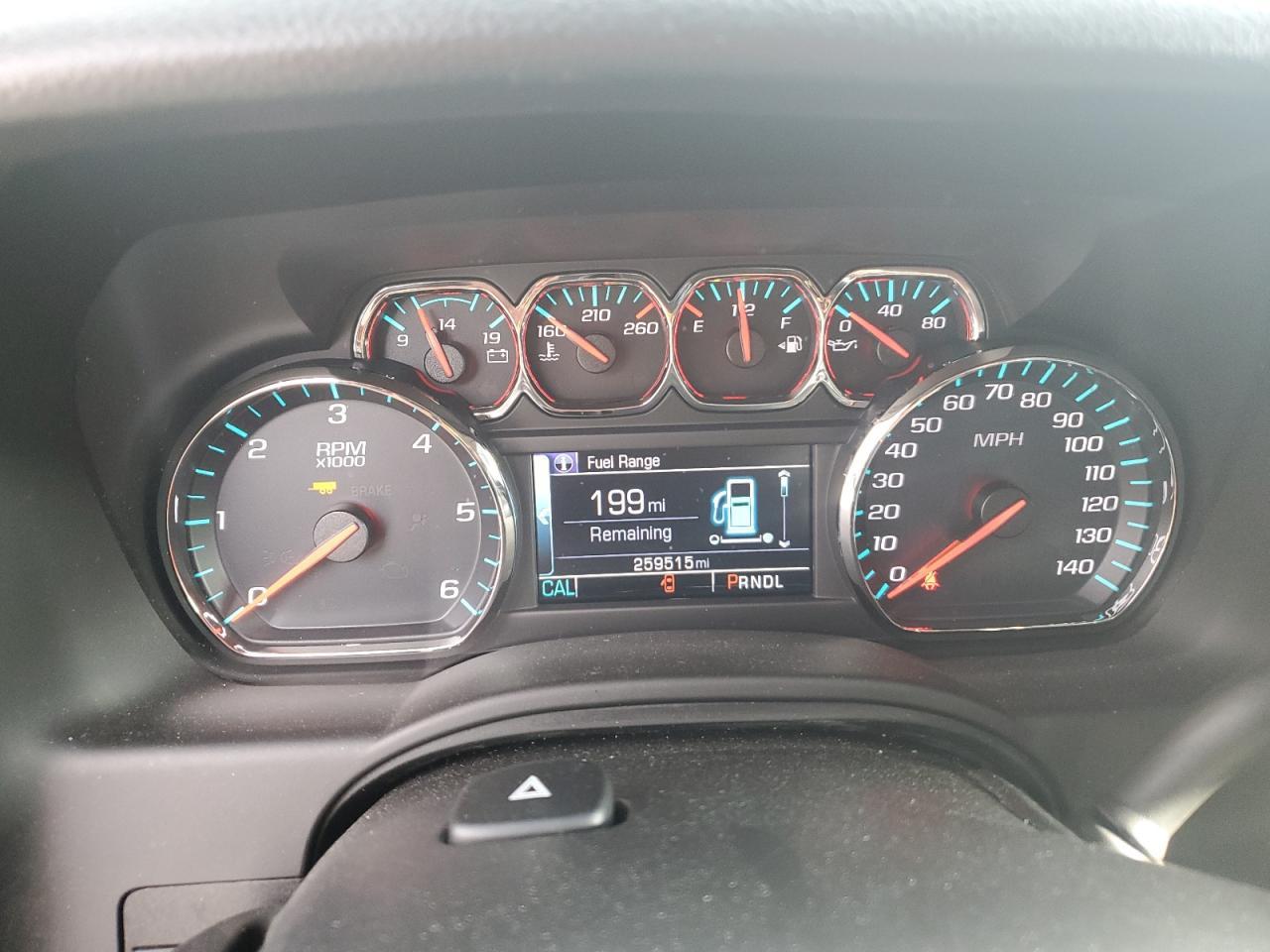 2018 CHEVROLET Suburban
