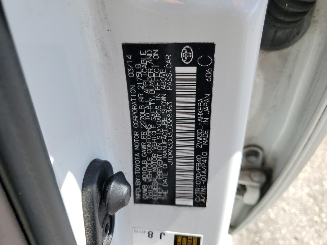 2014 TOYOTA PRIUS