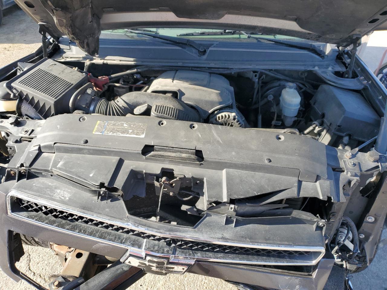 2011 CHEVROLET Tahoe