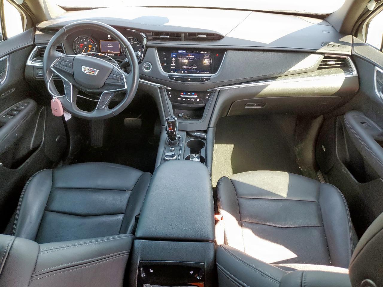 2021 CADILLAC XT5