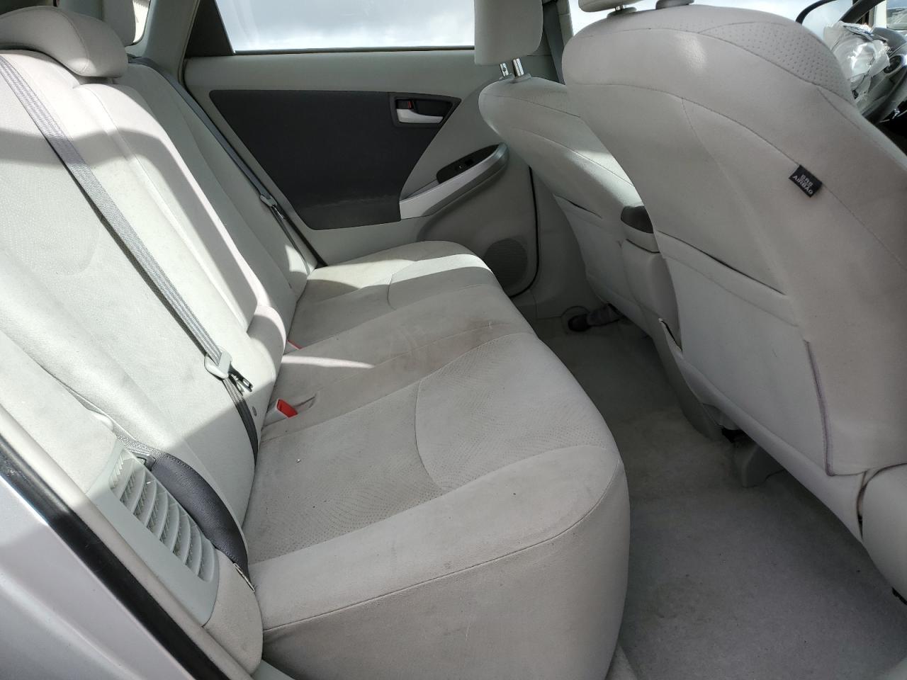 2010 TOYOTA PRIUS