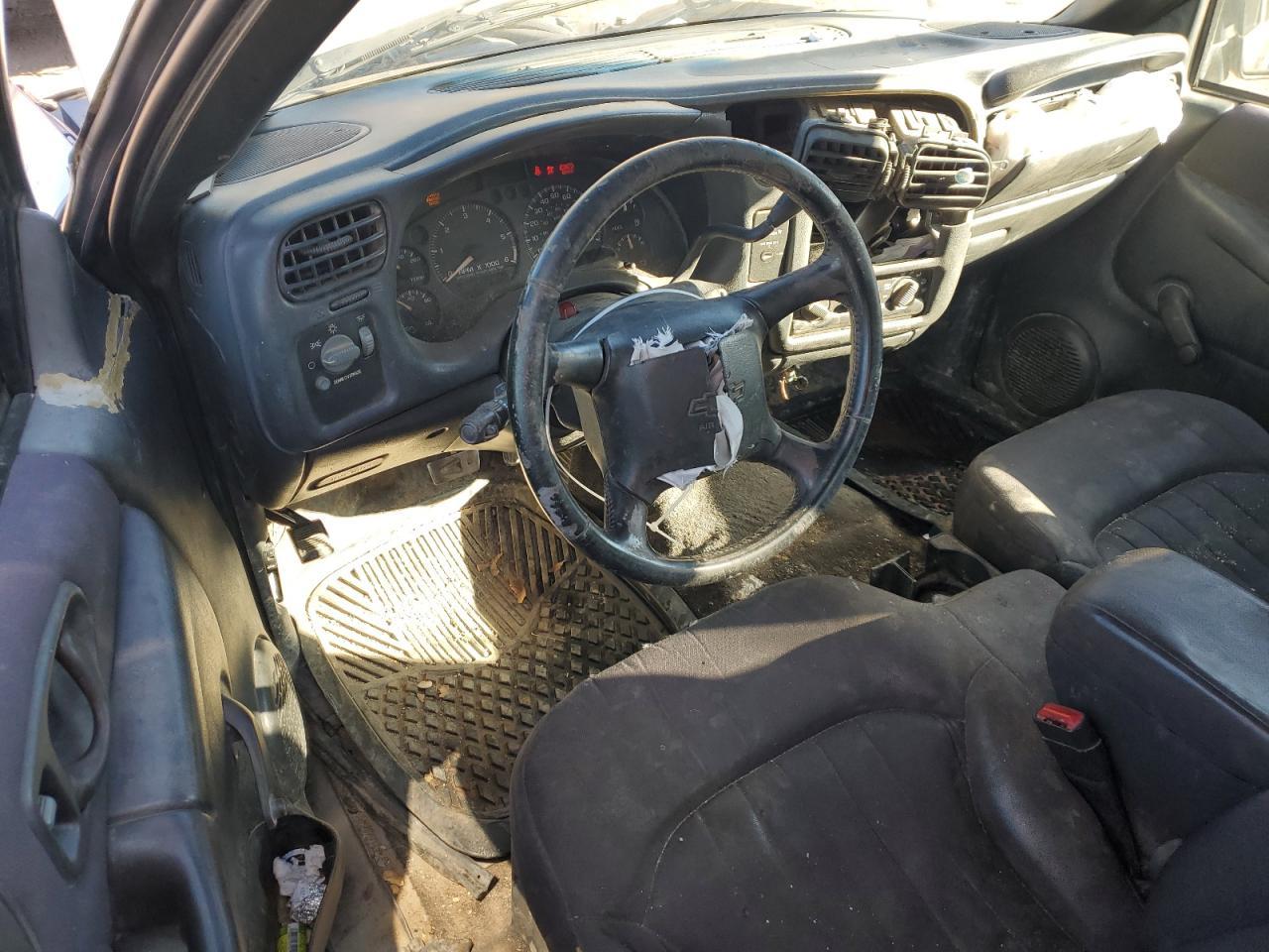 2003 CHEVROLET S10