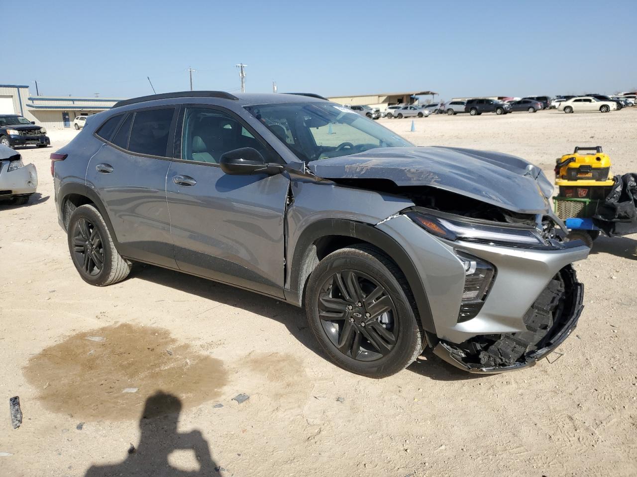 2025 CHEVROLET TRAX