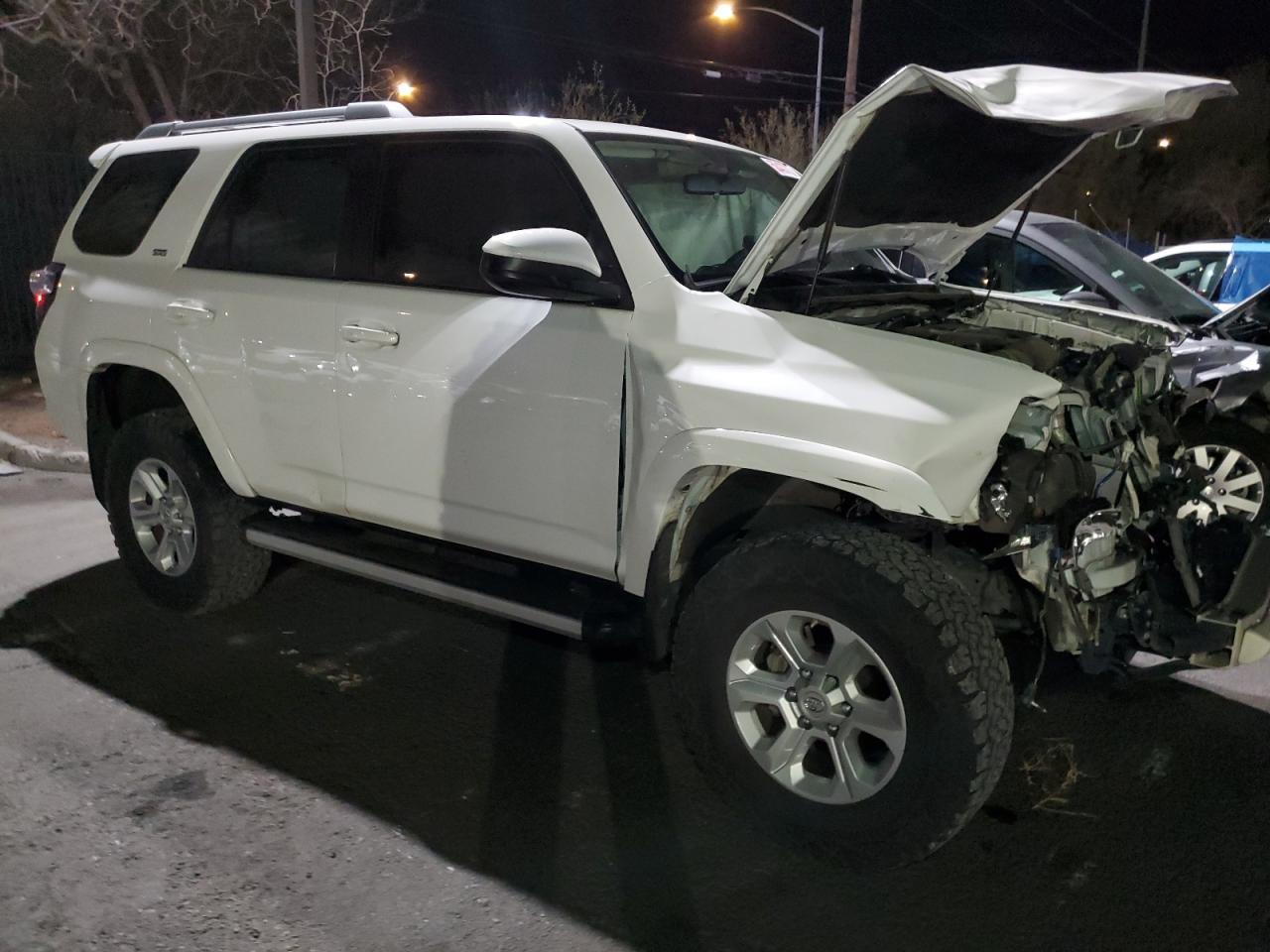 2017 TOYOTA 4Runner