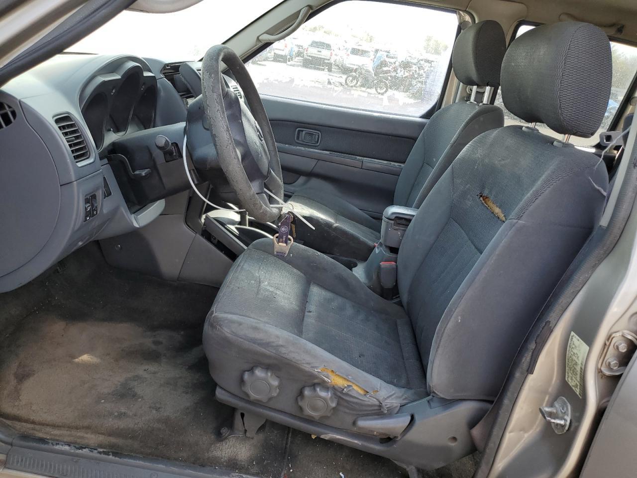 2004 NISSAN Frontier