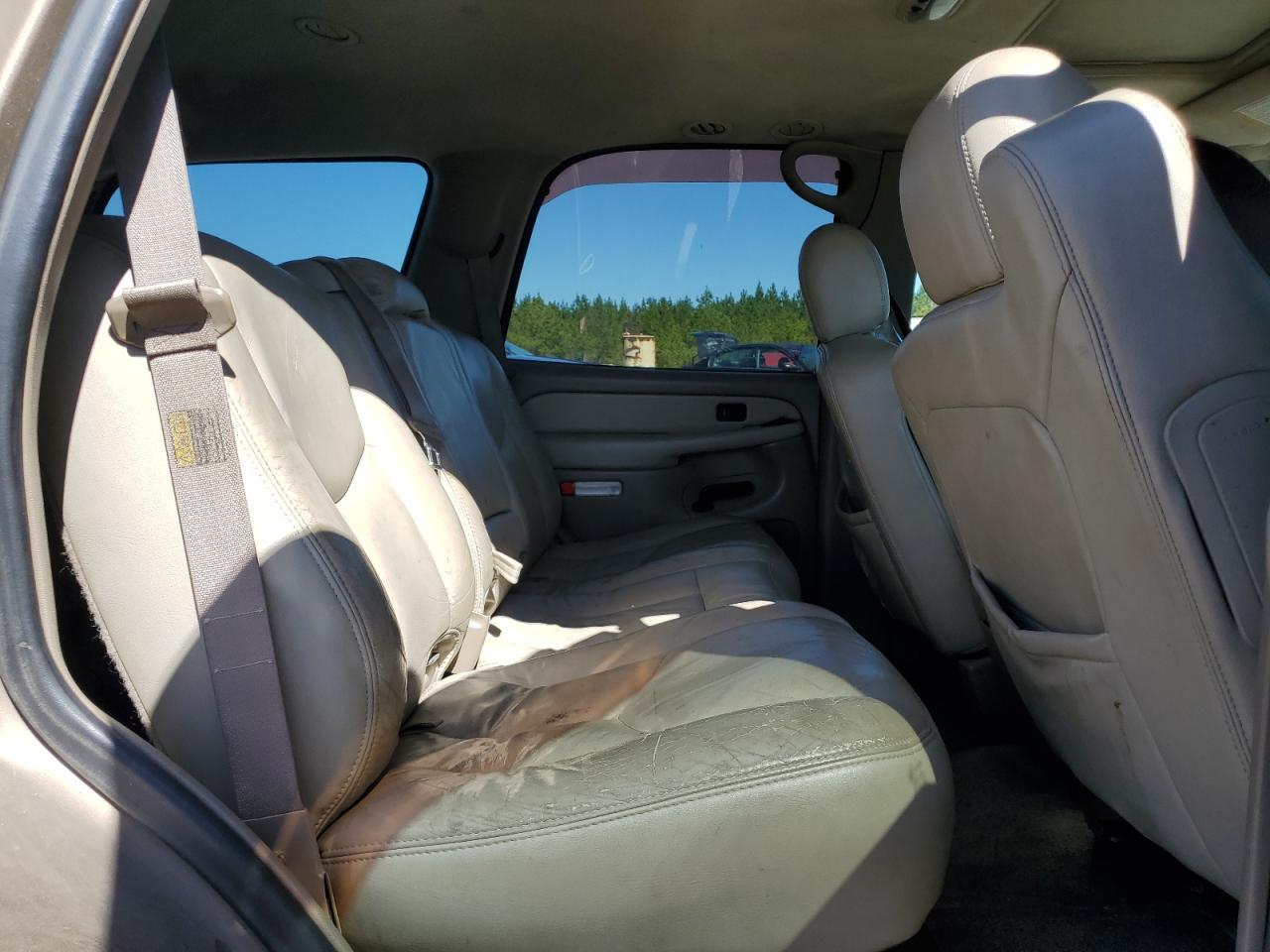 2003 CHEVROLET Tahoe