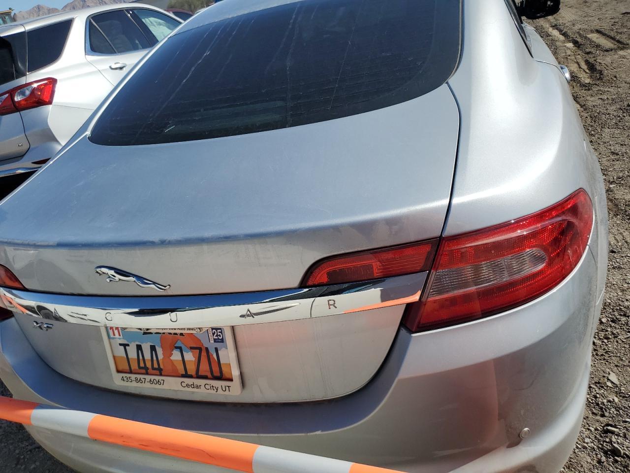 2010 JAGUAR XF