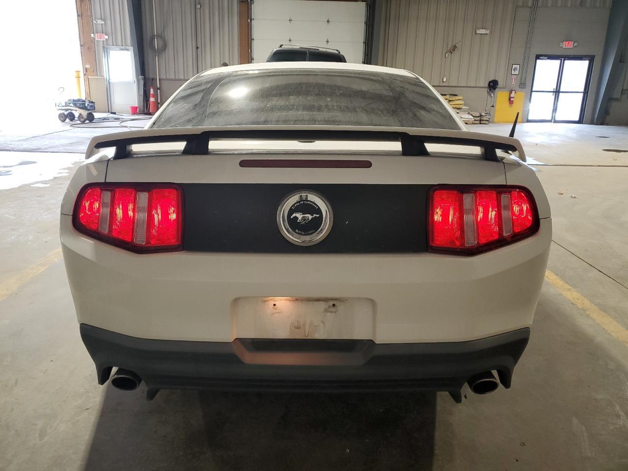 2011 FORD MUSTANG