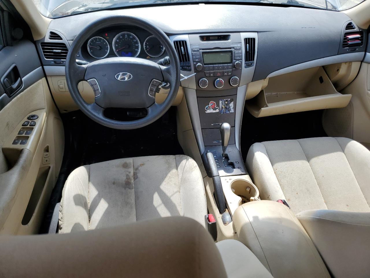 2010 HYUNDAI SONATA