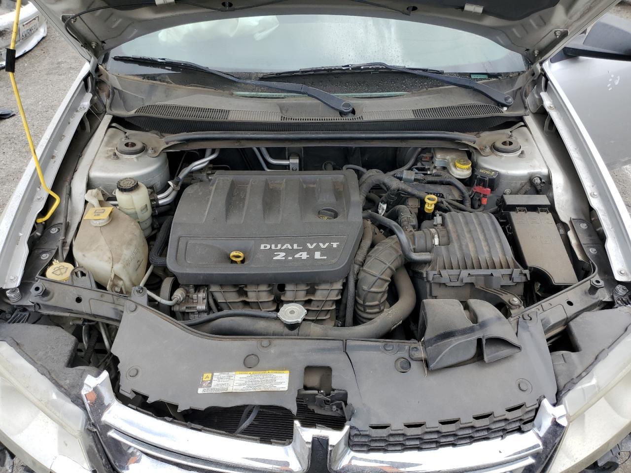 2012 DODGE Avenger