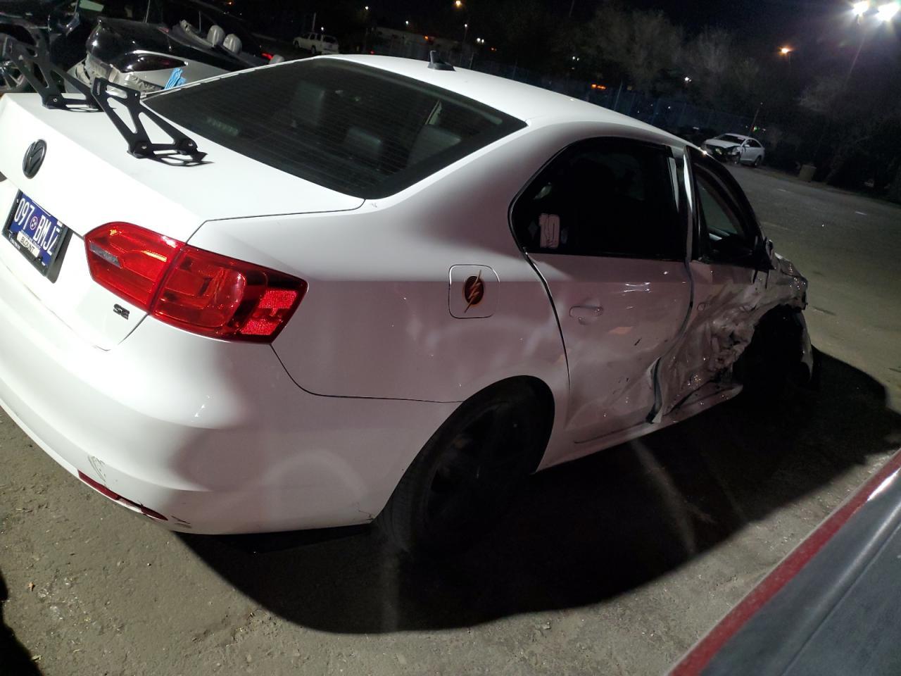 2014 VOLKSWAGEN JETTA