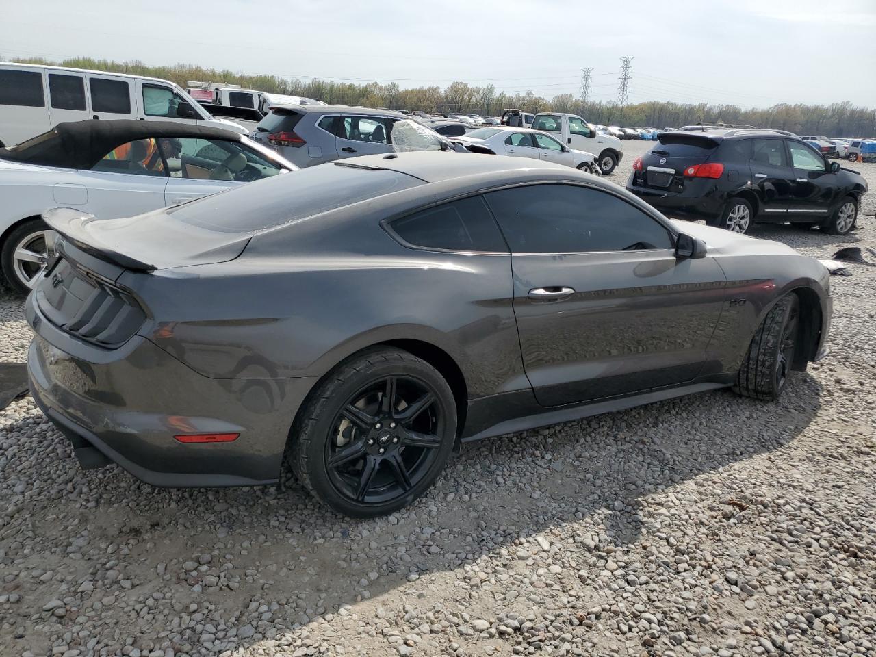 2019 FORD MUSTANG