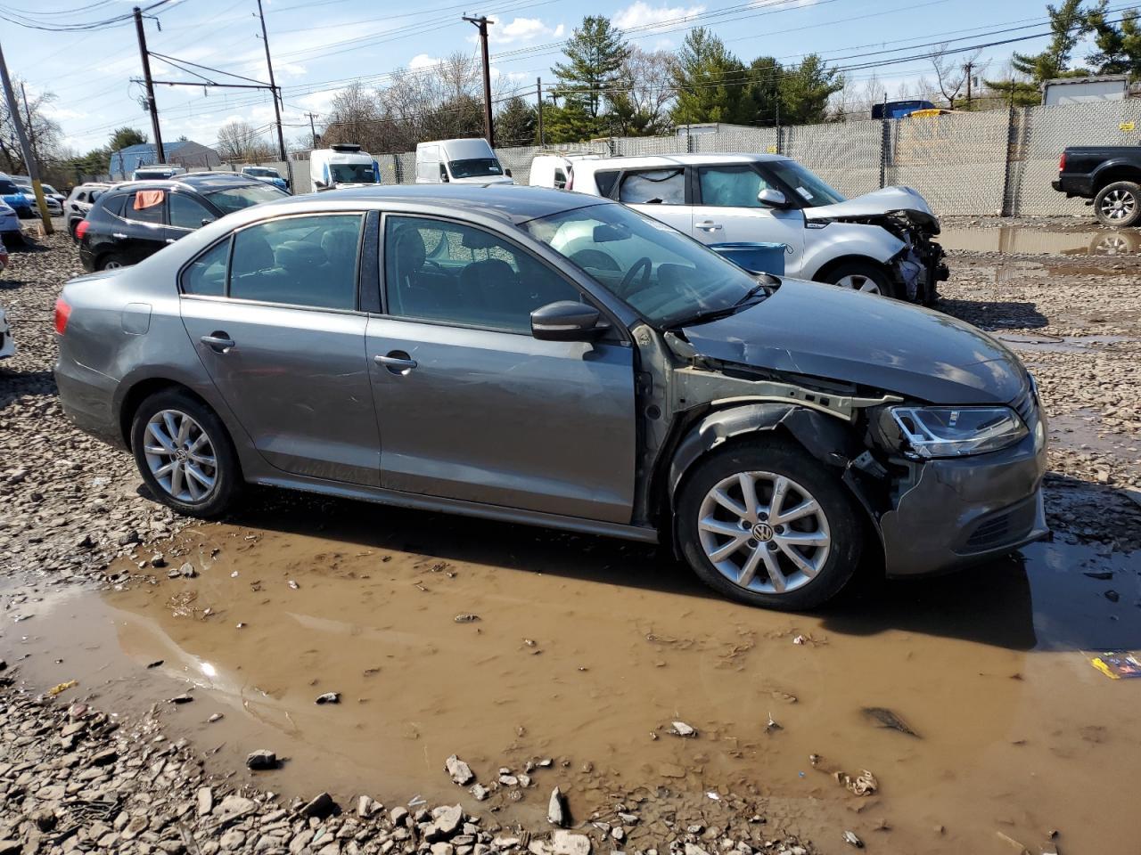 2012 VOLKSWAGEN JETTA