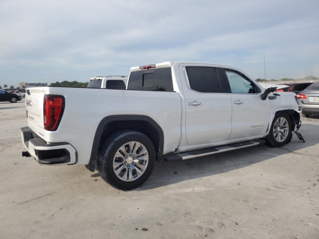 2022 GMC Sierra