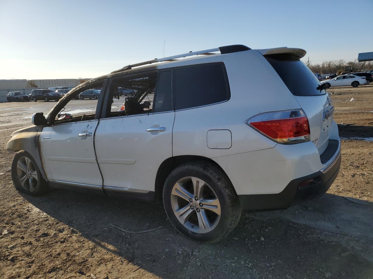 2011 TOYOTA HIGHLANDER