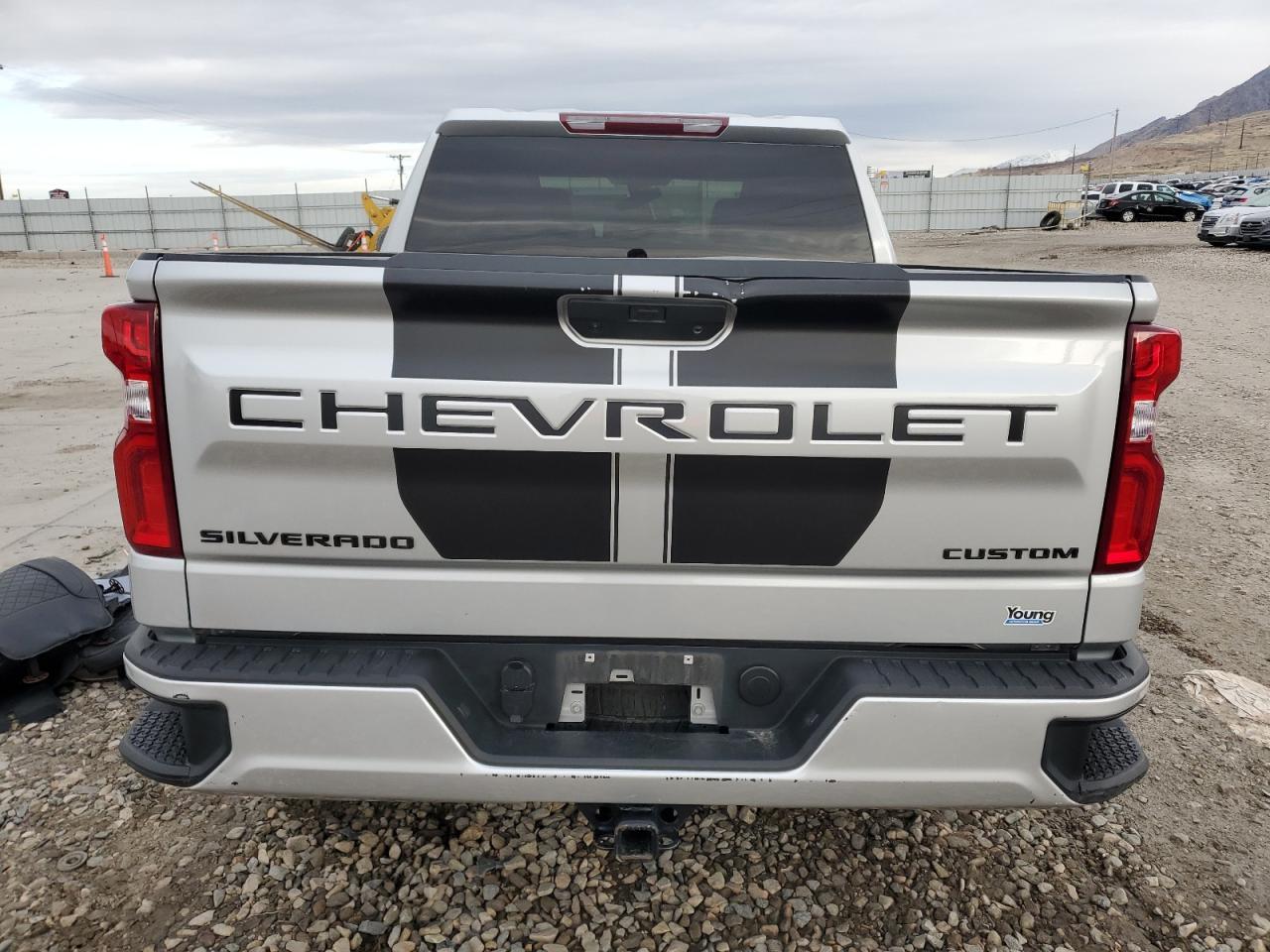 2021 CHEVROLET Silverado