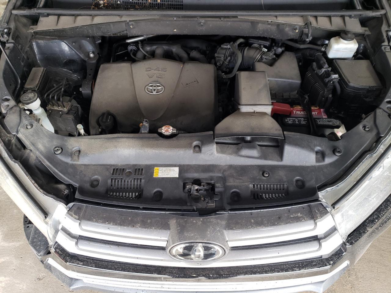 2019 TOYOTA HIGHLANDER
