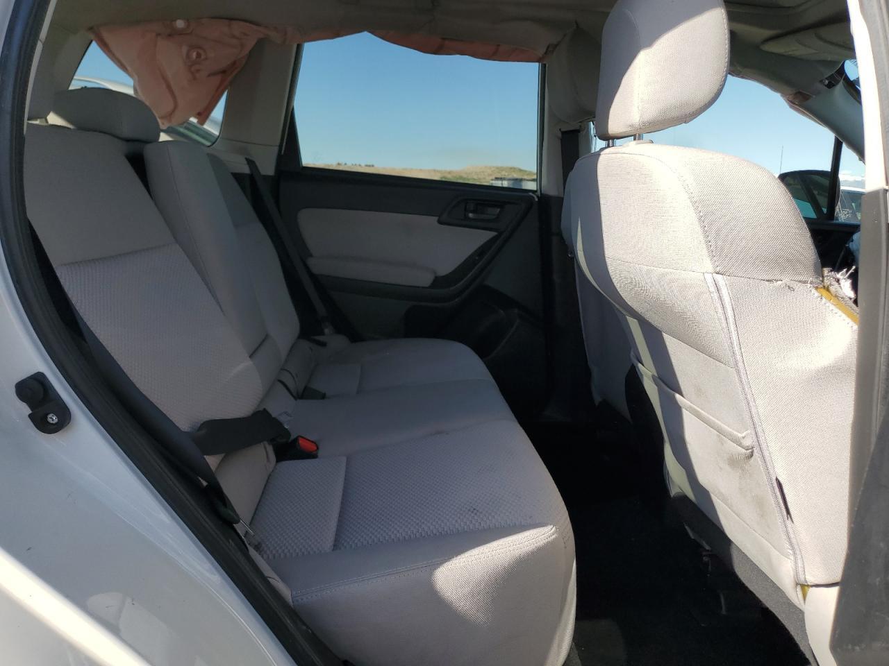 2015 SUBARU FORESTER
