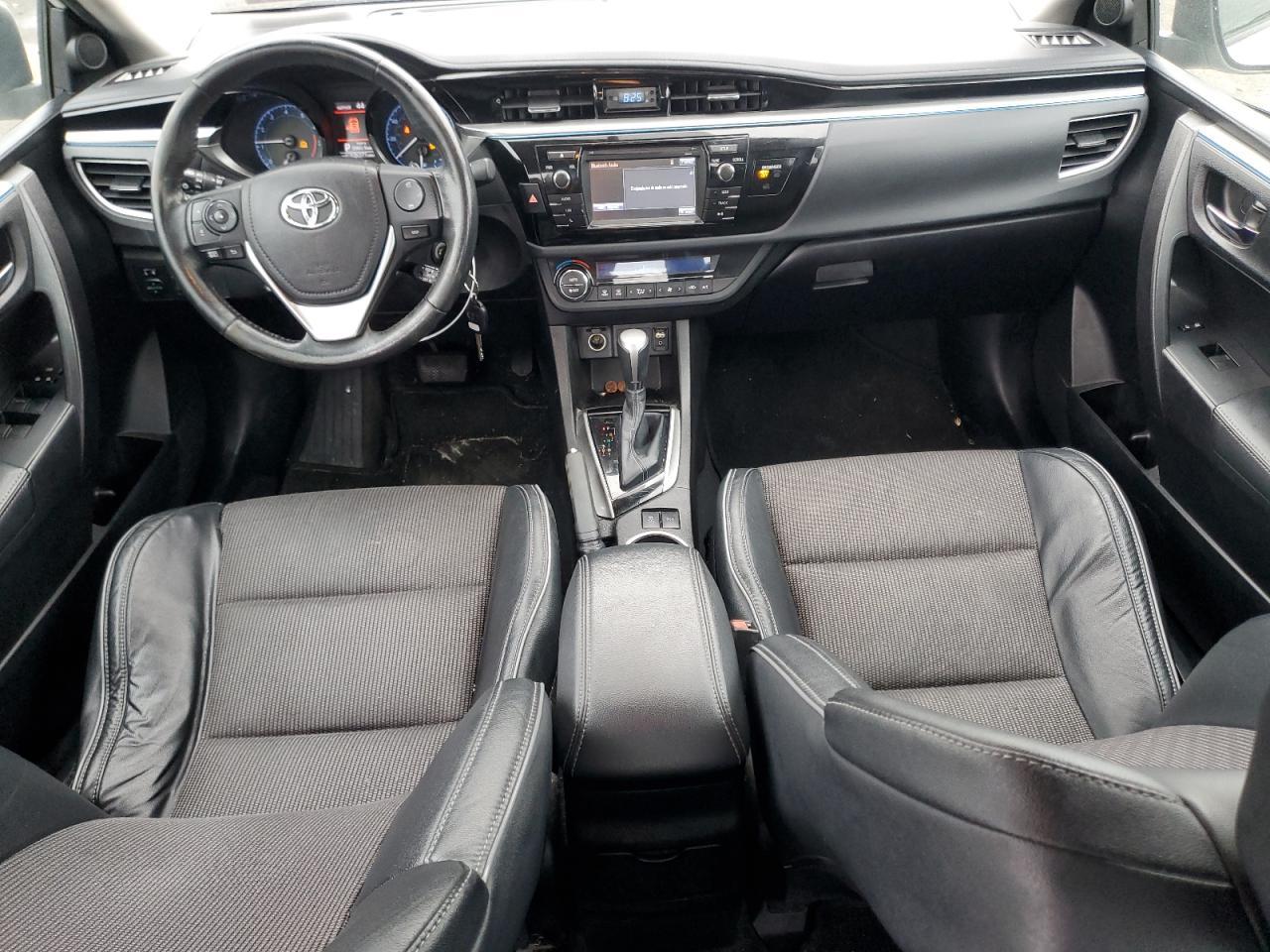 2015 TOYOTA COROLLA