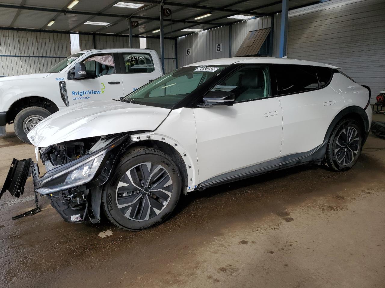 2024 KIA EV6