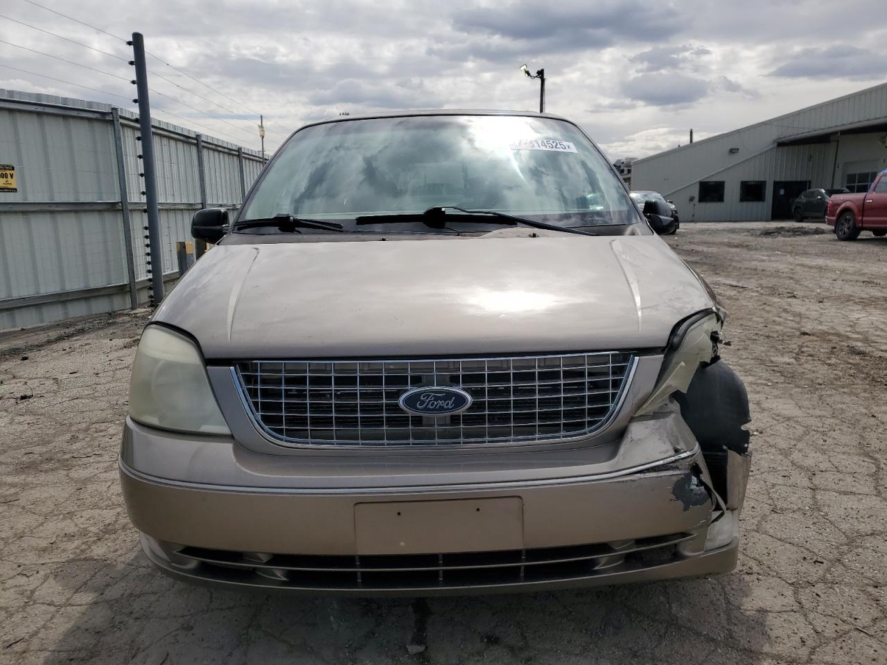 2005 FORD Freestar