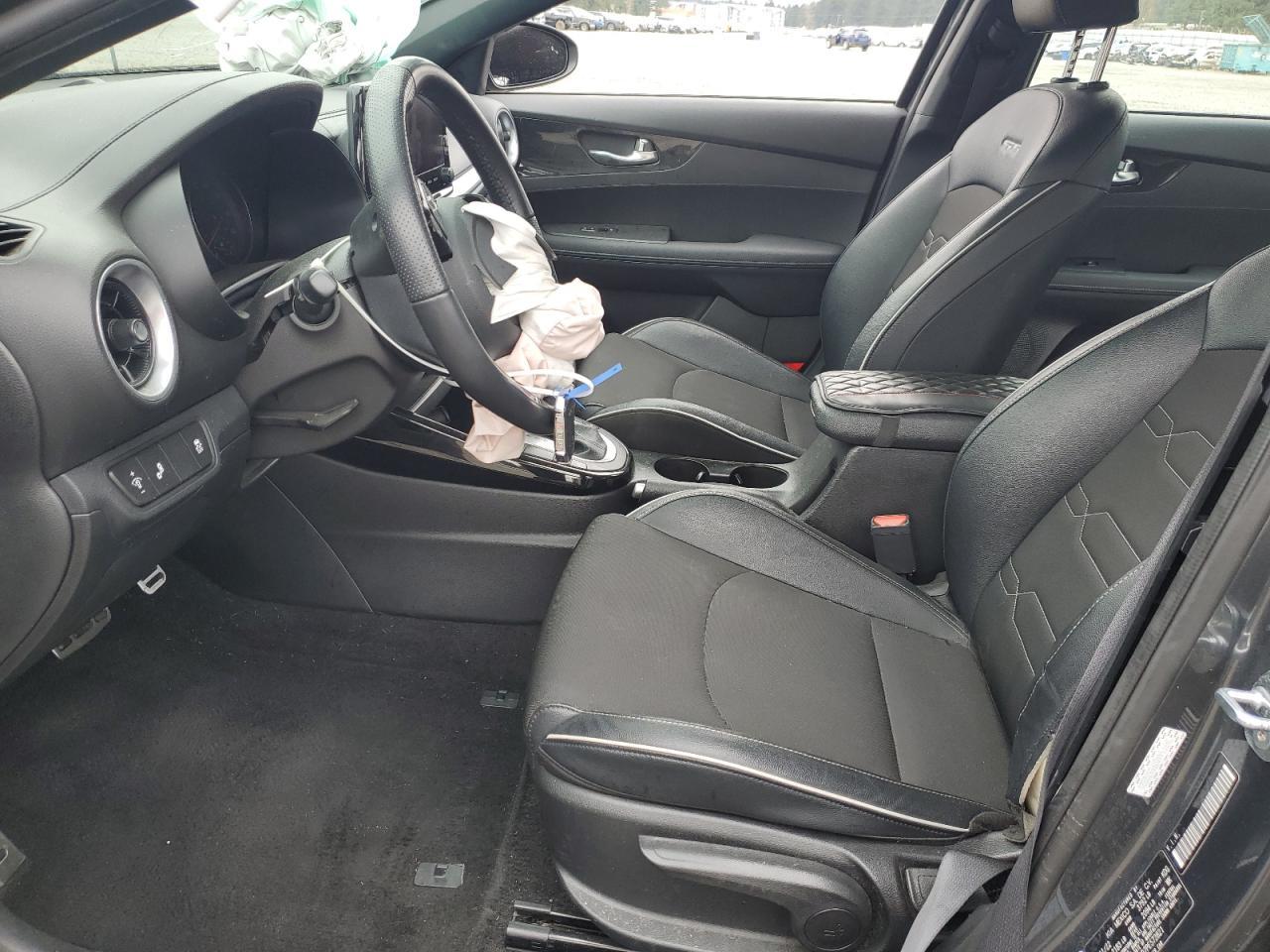 2023 KIA FORTE