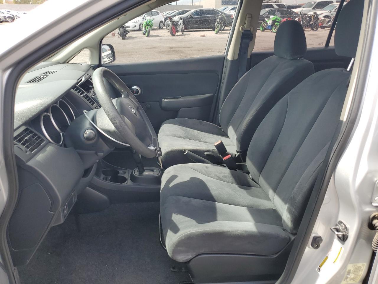 2009 NISSAN VERSA