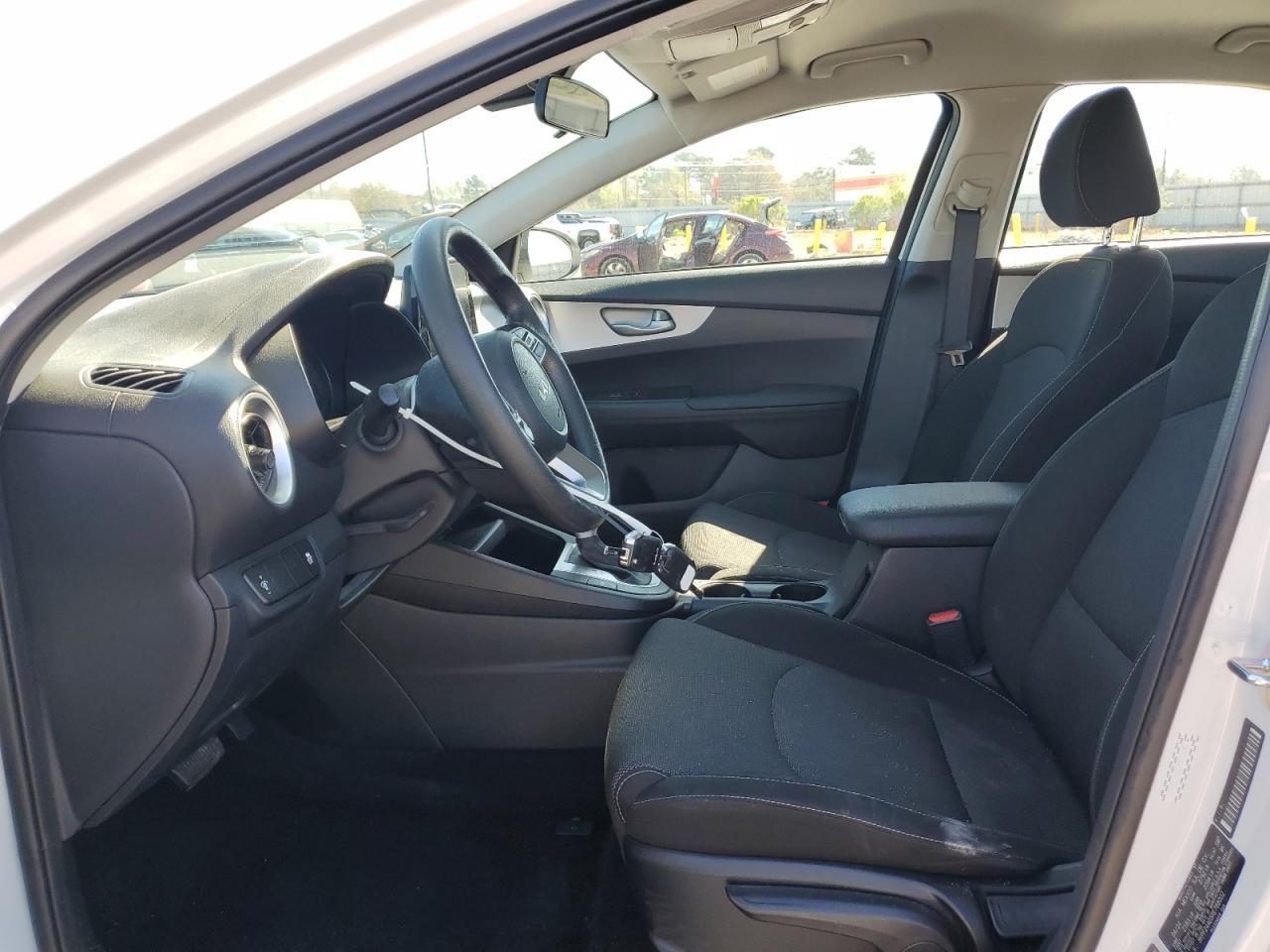 2024 KIA FORTE