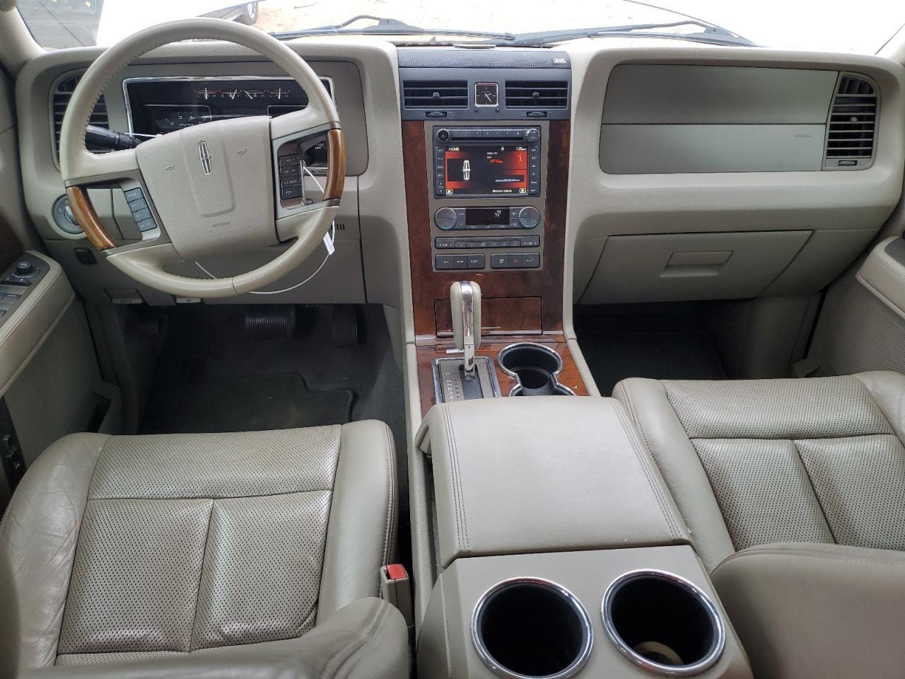 2012 LINCOLN Navigator