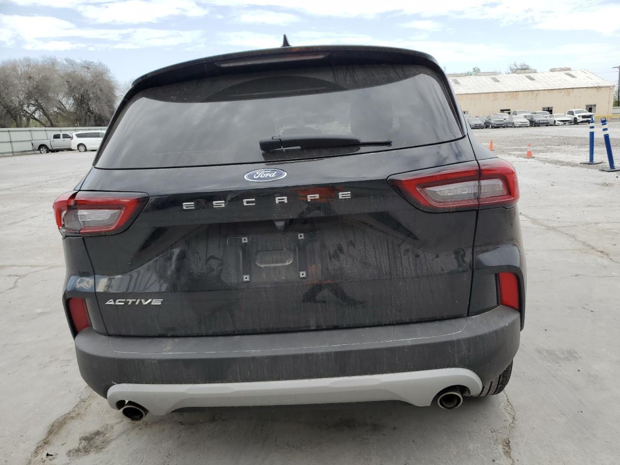 2023 FORD ESCAPE
