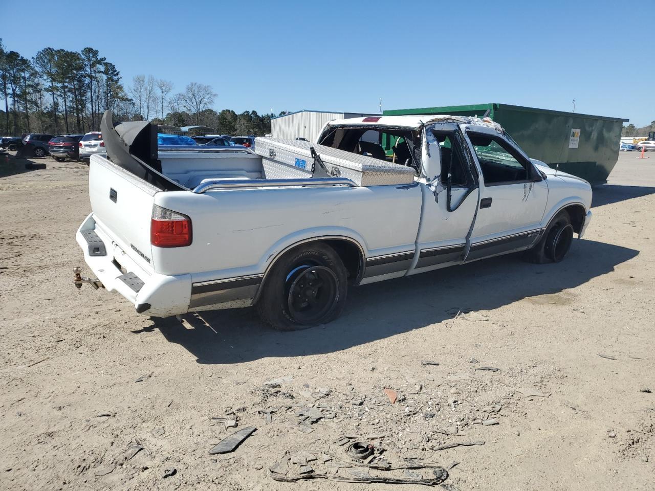 1997 CHEVROLET S10