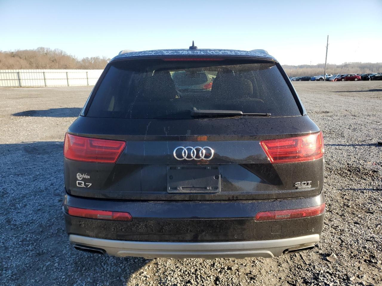 2018 AUDI Q7