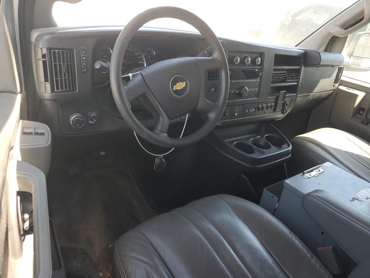 2017 CHEVROLET EXPRESS 2500
