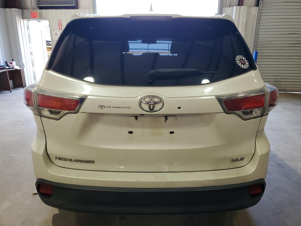 2015 TOYOTA HIGHLANDER