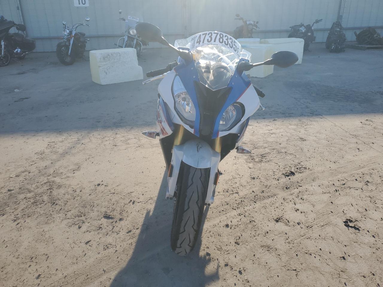 2019 BMW S 1000