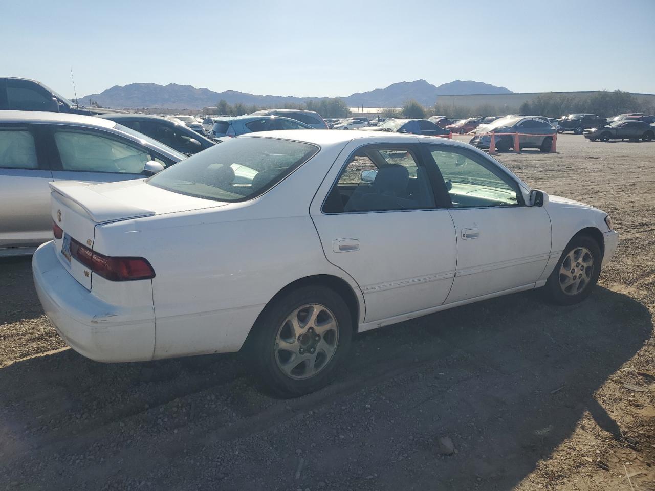 1998 TOYOTA CAMRY