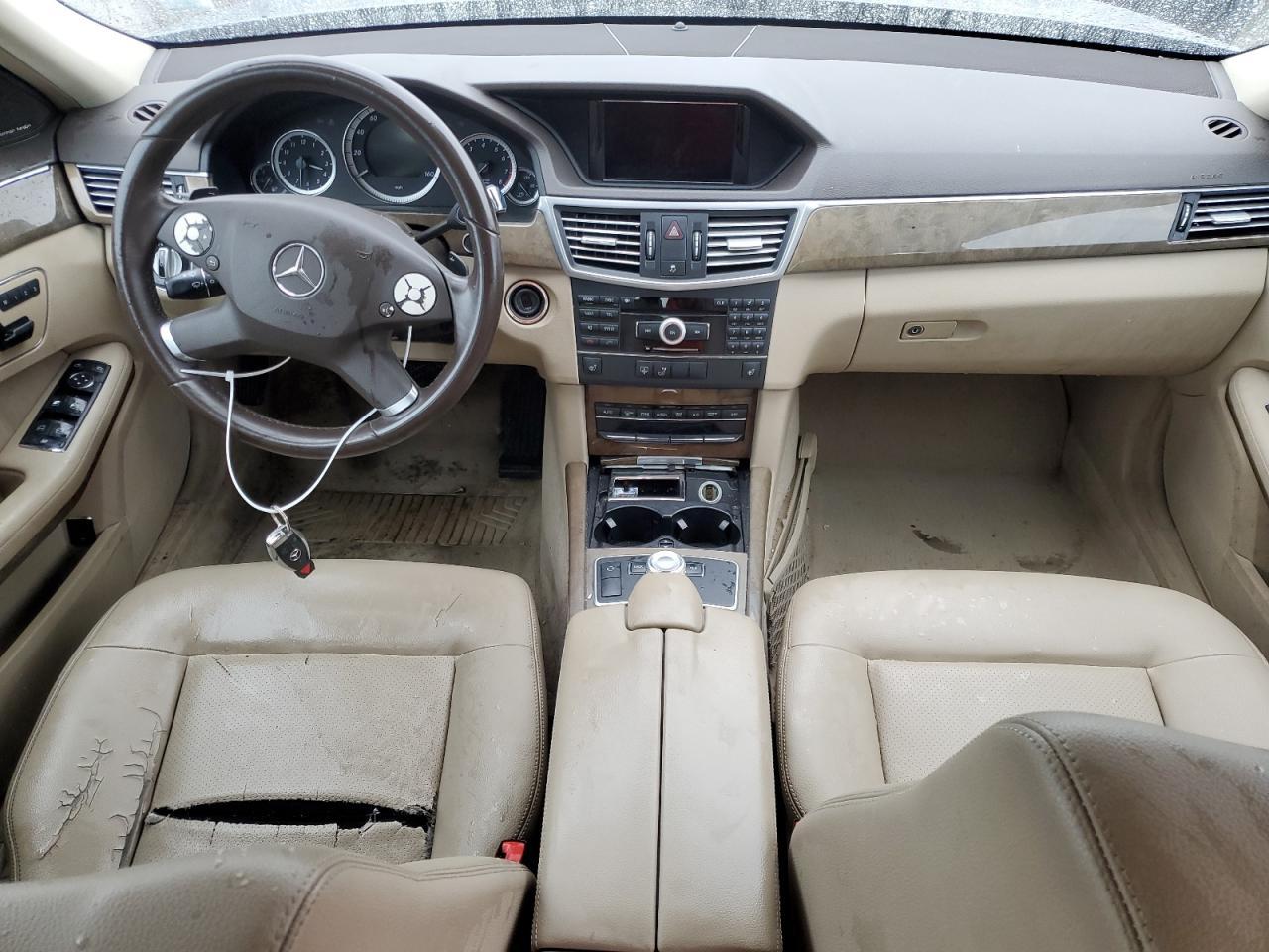 2010 MERCEDES-BENZ E-Class
