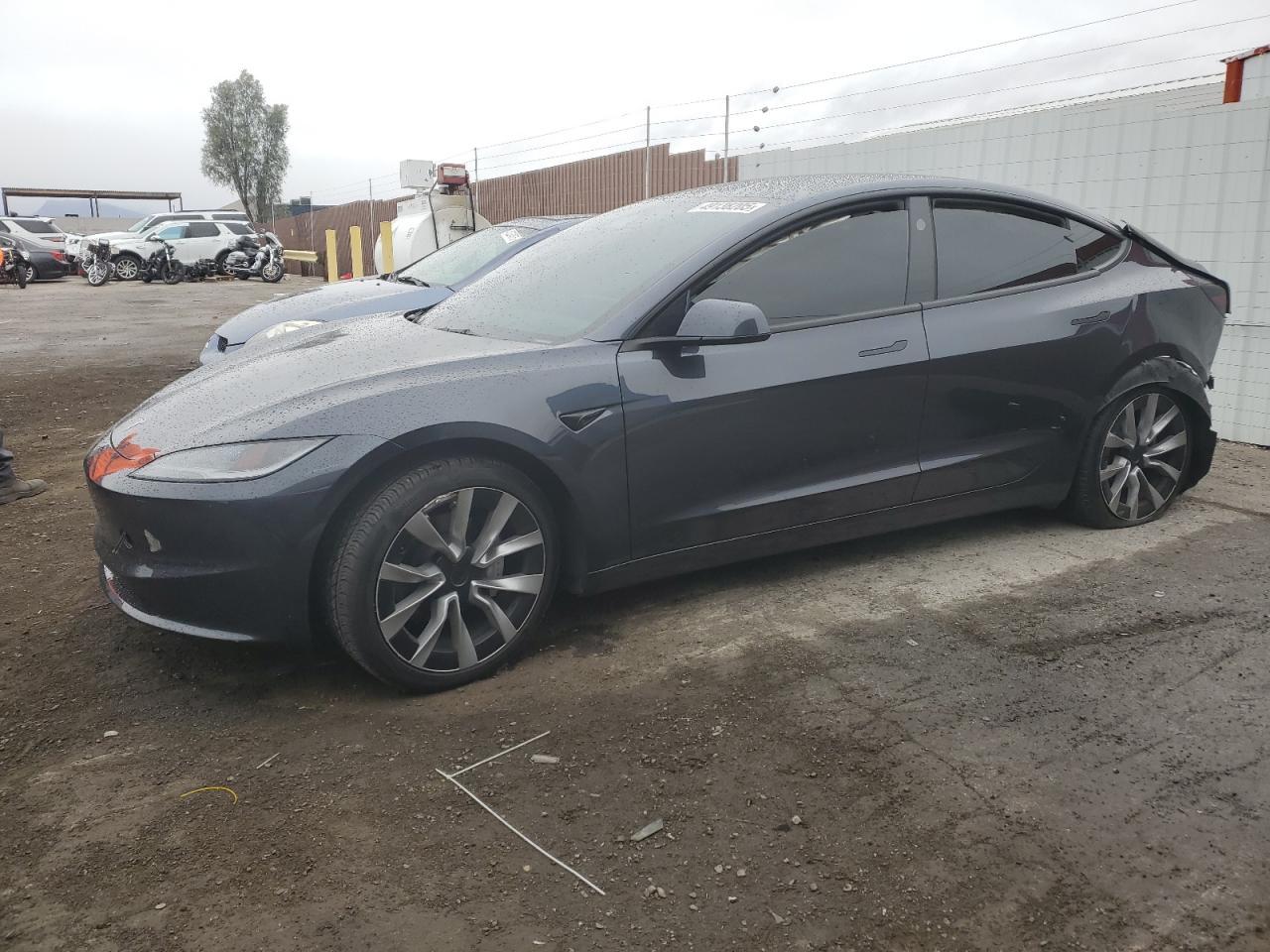 2024 TESLA MODEL 3