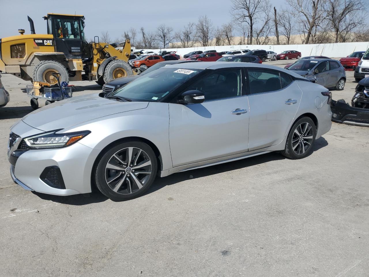 2022 NISSAN Maxima