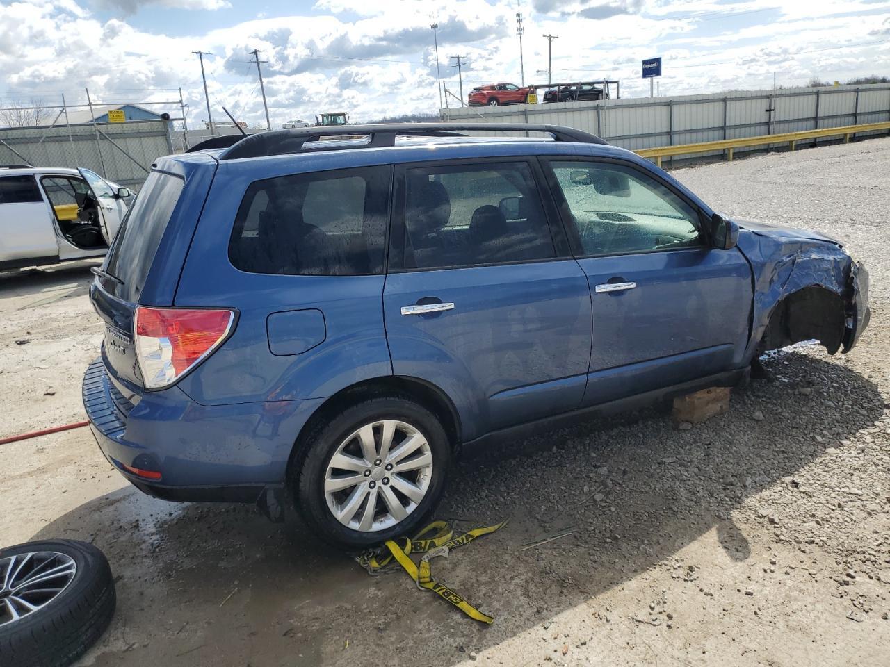 2012 SUBARU FORESTER