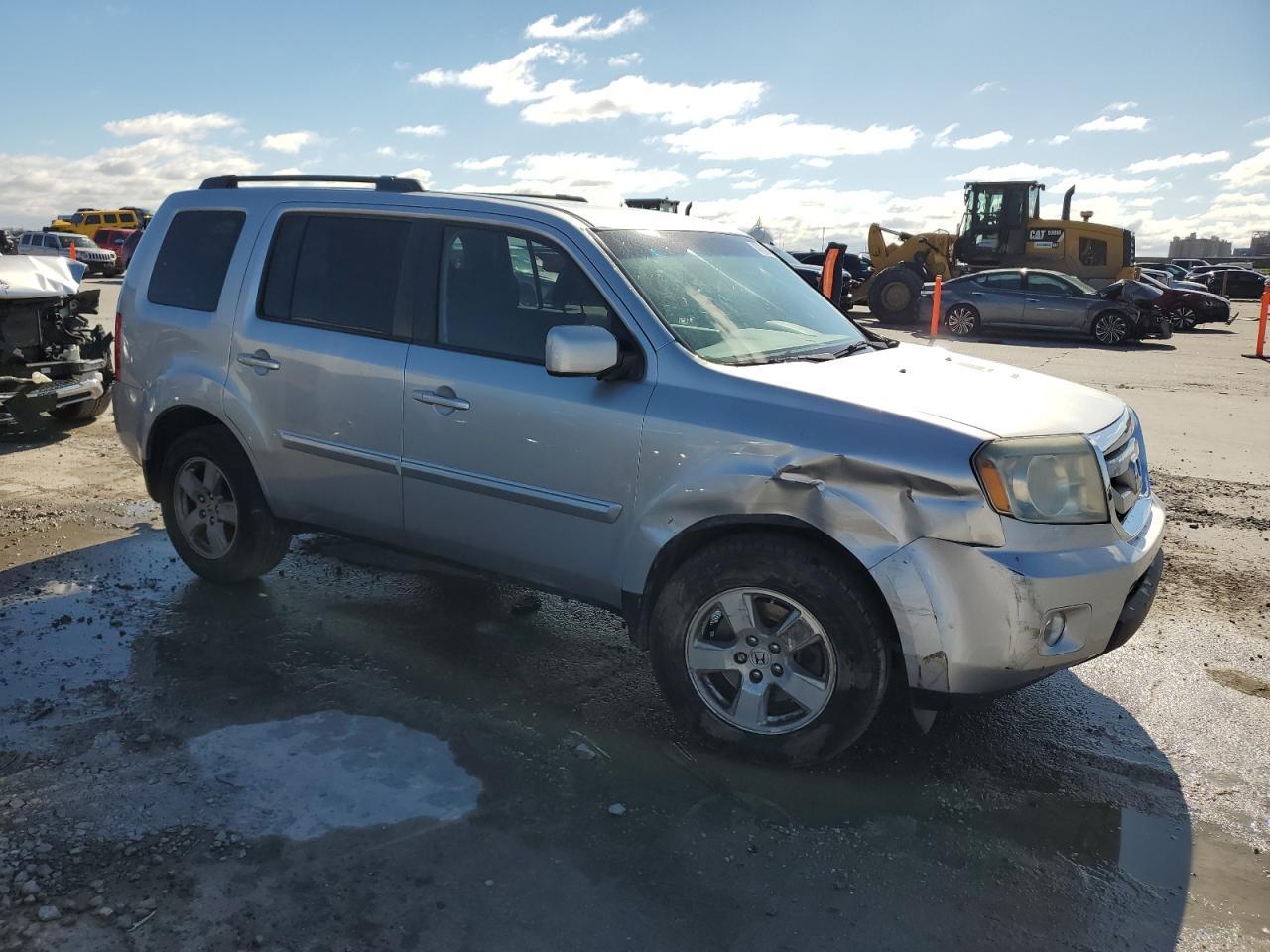 2011 HONDA PILOT