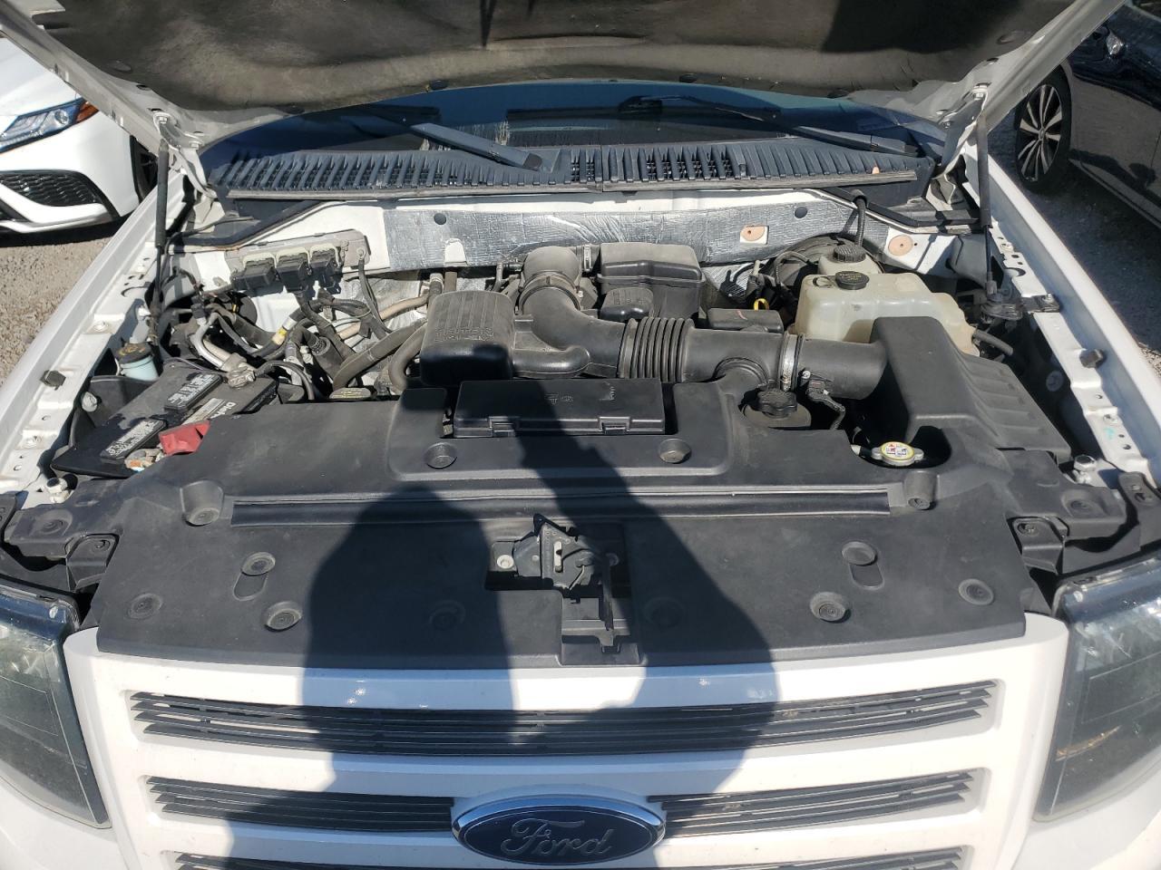 2010 FORD Expedition