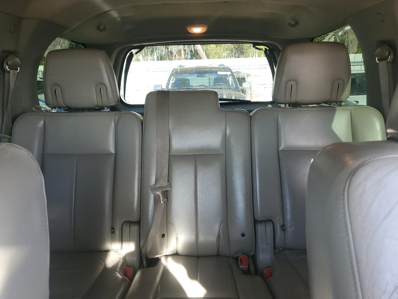 2010 FORD Expedition
