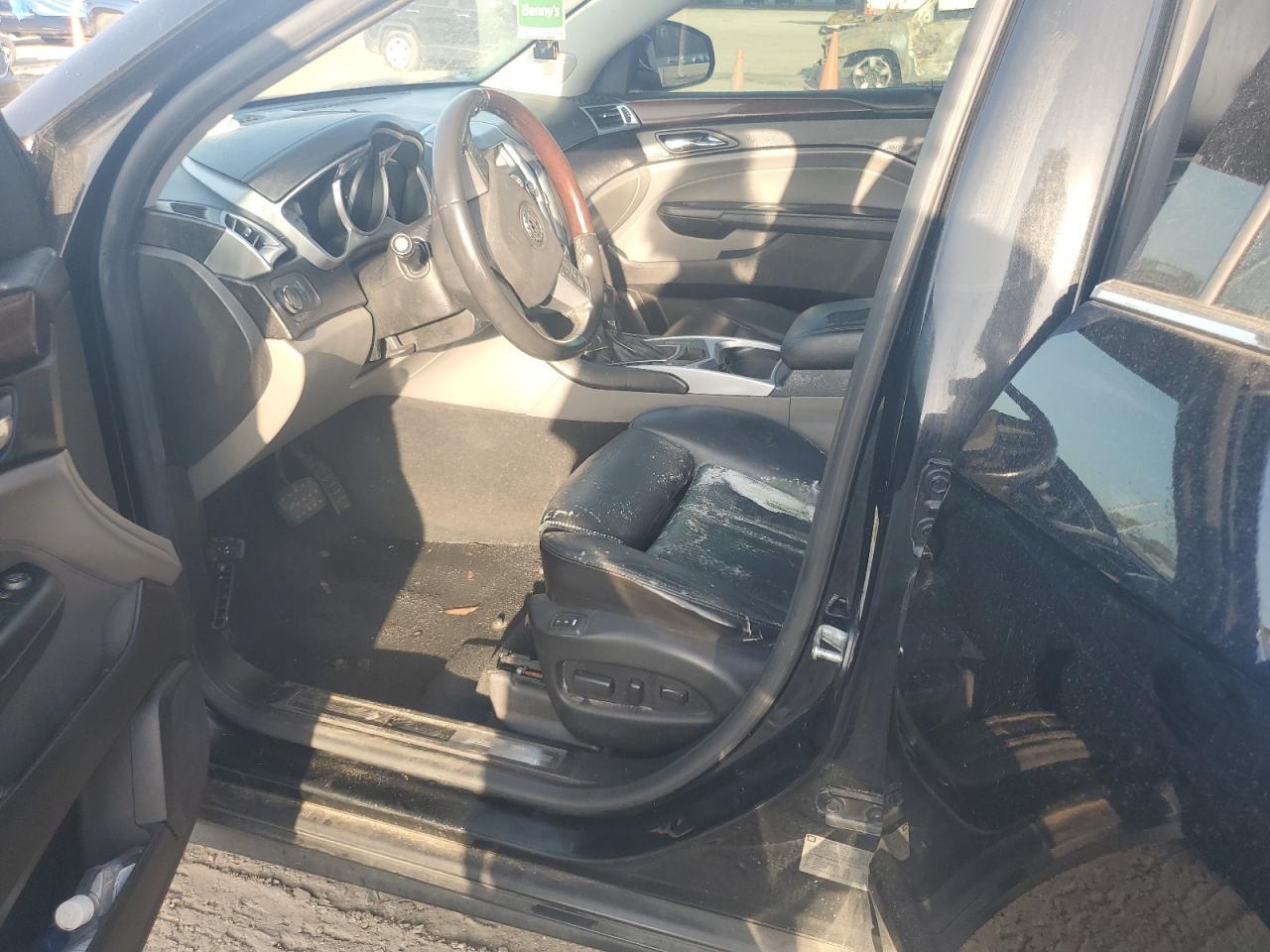 2011 CADILLAC SRX